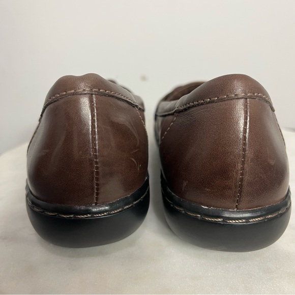 Clarks Ashland Bubble Loafers Slip On Comfort Brown Leather Women 6W Wide Petite - Picture 7 of 13
